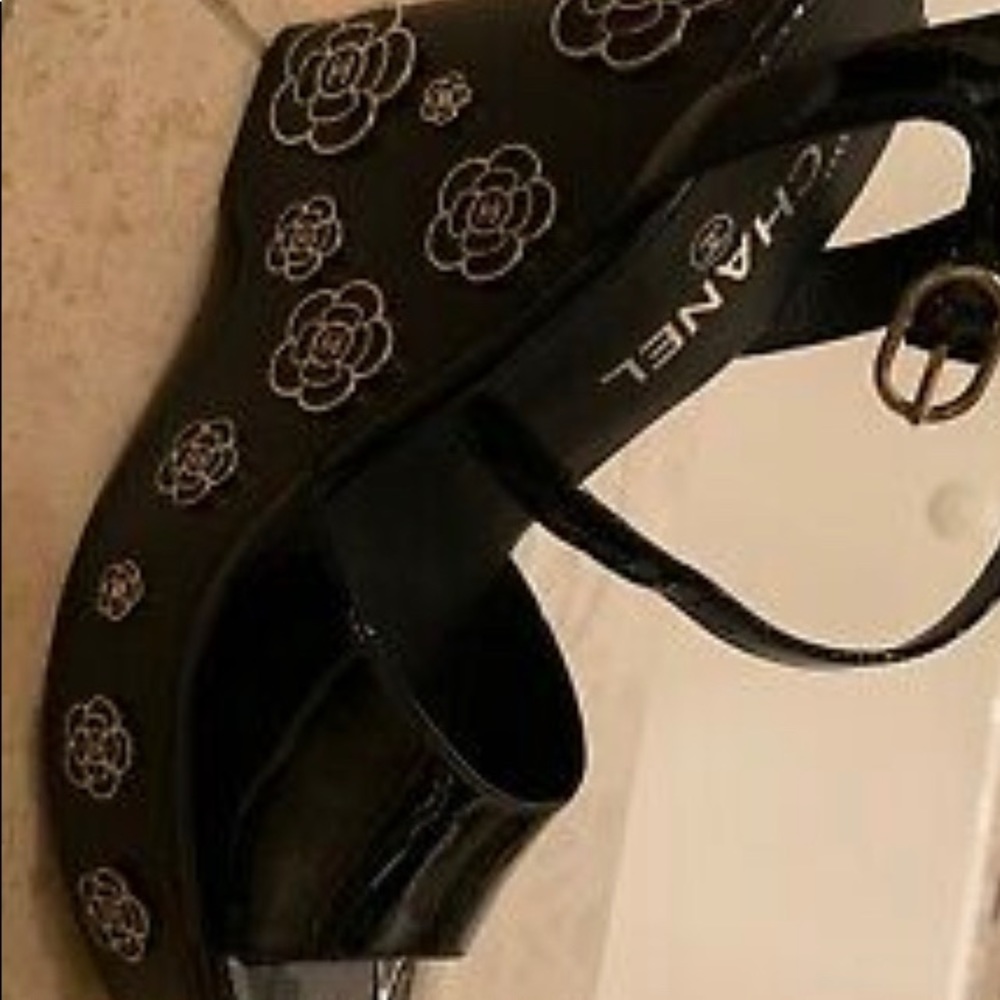 Chanel wedges